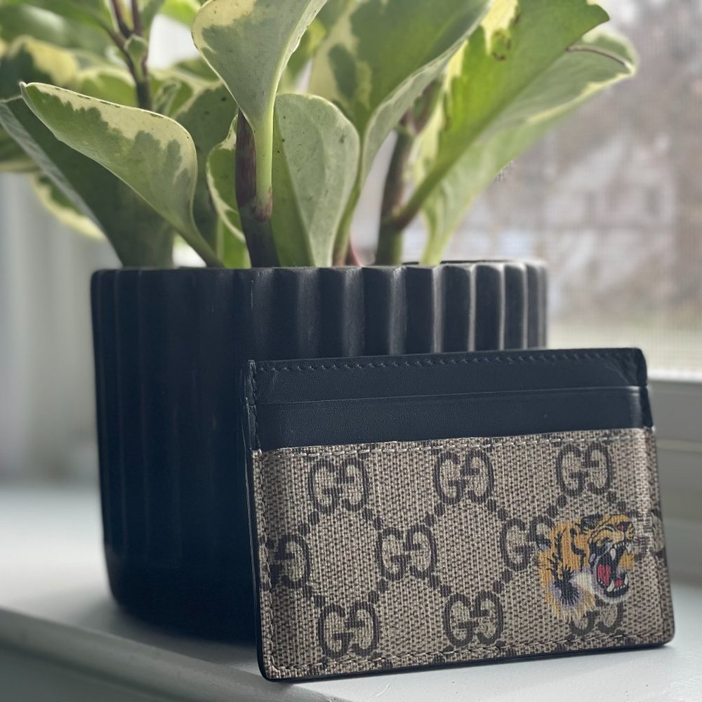 Gucci x Supreme Tiger Print card case